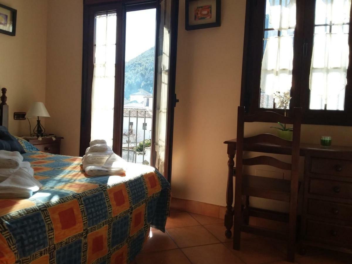 Alojamiento rural Tassone Grazalema Esterno foto